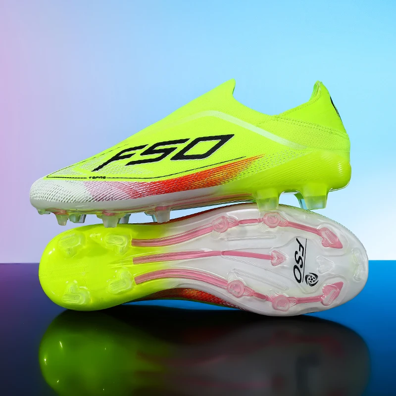 Nuevas Botas de Fútbol para Hombre, Zapatillas de Futsal para Exteriores, Antideslizantes, de Alta Calidad, para Césped, con Tacos, de Alta Gama, Ligeras