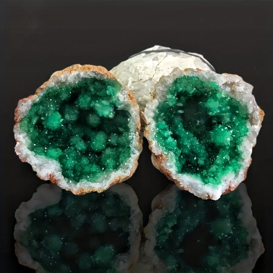 1pc CRYSTALHOLA Green Druzy Quartz Geode - Cave with Quartz Center, Green Quartz Specimen for Home