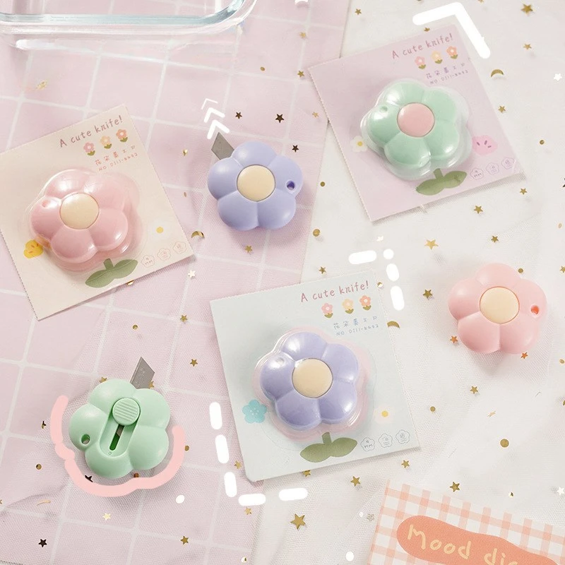 かわいい花のミニユーティリティナイフ、家庭、オフィス、学校の文房具、切断用品用のポータブルカッティングマシン