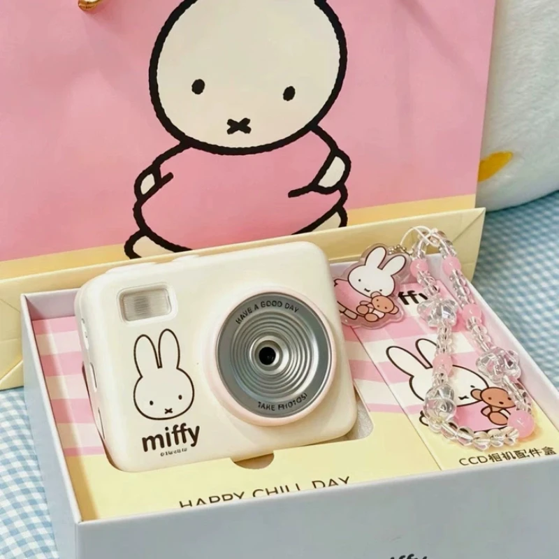 Miffy CCD Camera 68 Million Pixels 180 Degree Flip Screen Built In