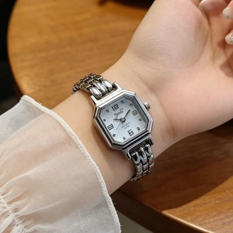 Brand Women Quartz Watch Small Square Watch for Women Fashion Bracelet Watch Luxury Wristwatches Wholesale Relojes Para Mujer