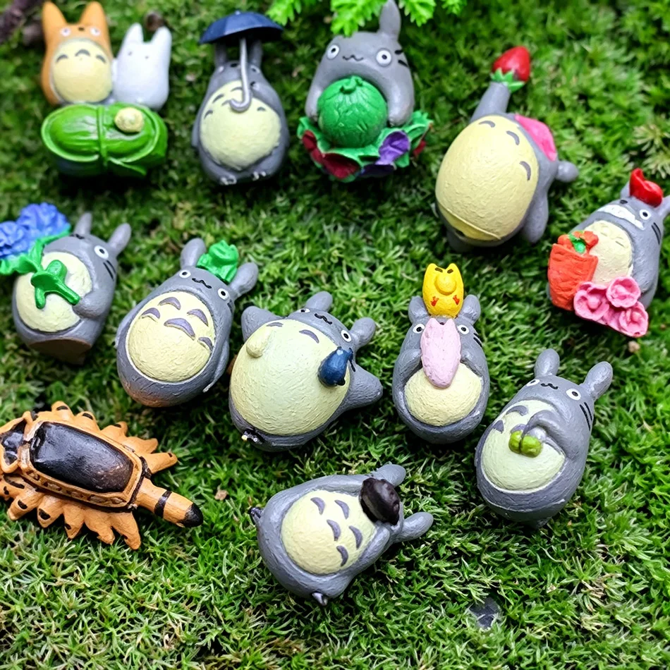 5-12pcs/set Totoro Figure Mini Statue Cute Micro Landscape Car Ornament Miyazaki Hayao Series Kid Gift Decorative Collectible
