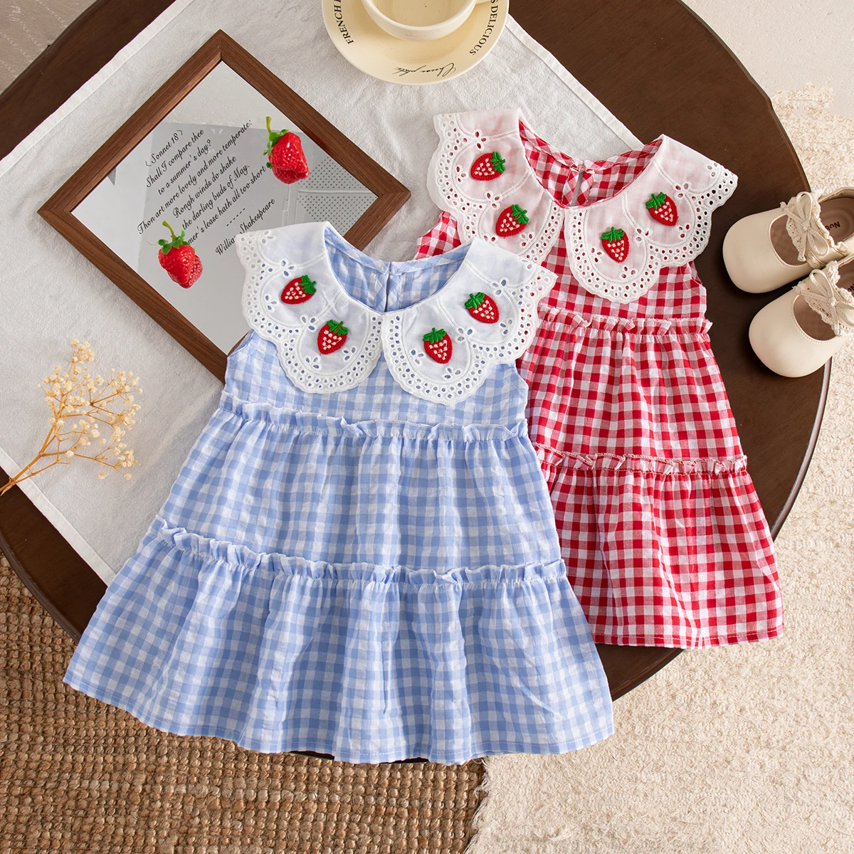 Strawberry Embroidery Korean Style Toddler Dress Red Sleeveless Checkered Dress for Baby Girl Casual Outdoor Clothing