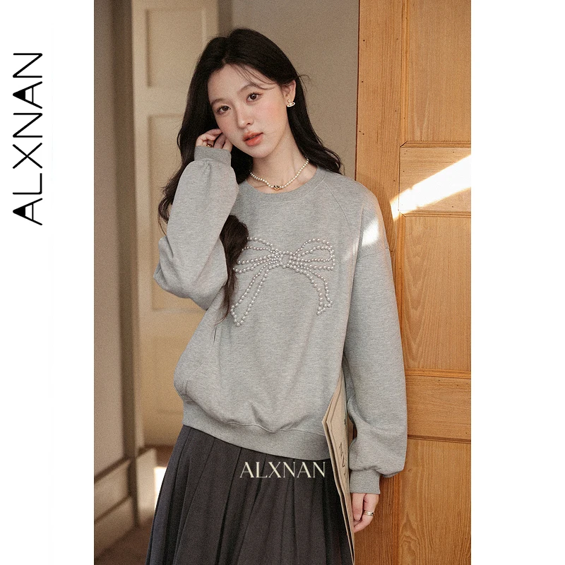 เสื้อสเวตเชิ้ตผู้หญิง ALXNAN สีเทา แต่งโบว์ประดับลูกปัด คอกลม ทรงหลวม แขนเสื้อแบบดรอปโชว์เดอร์ ผ้าฝ้าย แขนยาว รุ่น L57626 ปี 2025