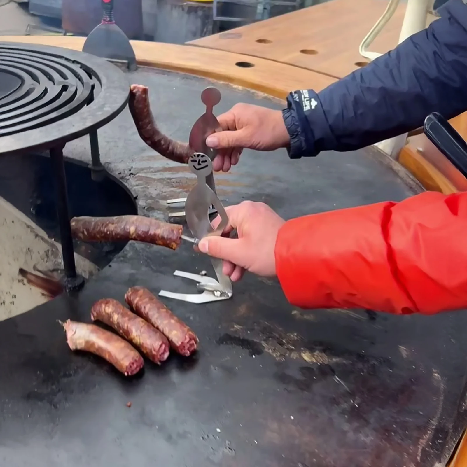 

Stainless Steel Hot Dog Roaster Food-Grade Stainless Steel Rust-Proof Perfect for Roasting Marshmallows Sausages
