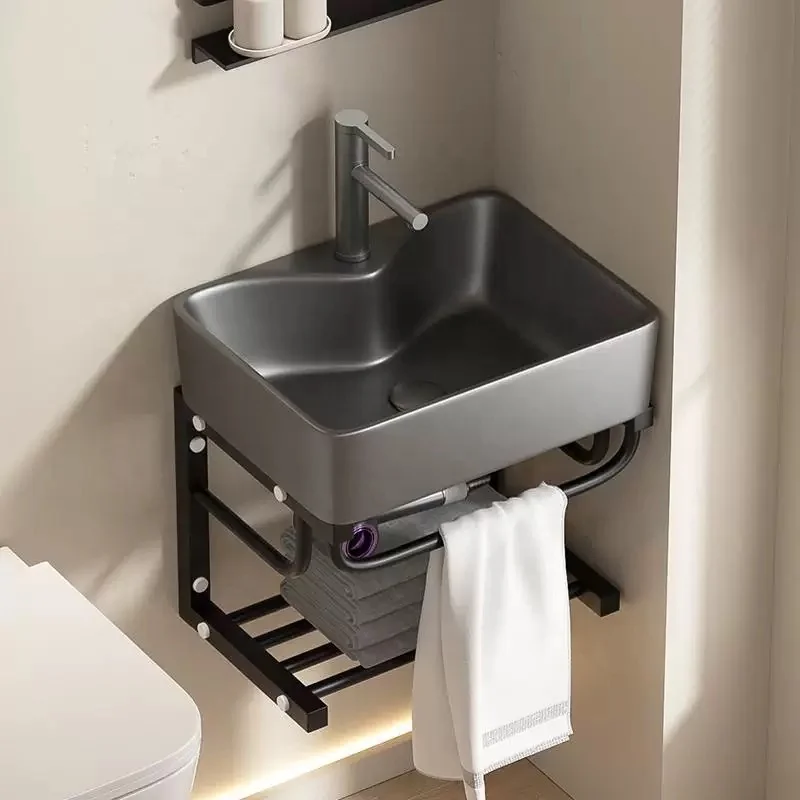 

Современная сантехника для ванной комнаты: прямоугольная керамическая раковина, умывальник, настенная вешалка для полотенец