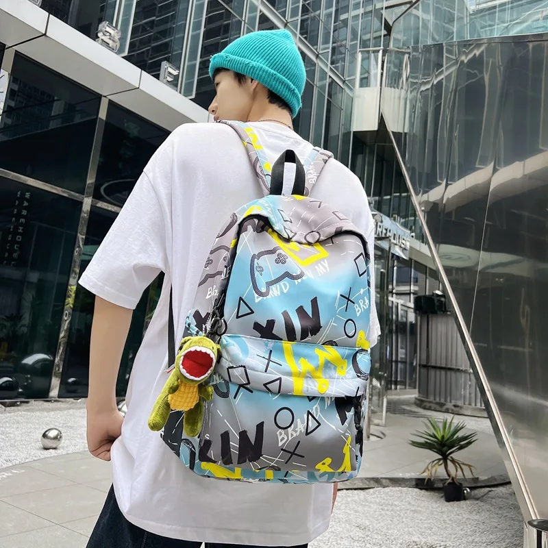 sac-a-dos-en-nylon-imprime-graffiti-pour-hommes-et-femmes-avec-pendentif-en-peluche-leger-multi-poches-decontracte-pour-l'ecole-et-les-voyages
