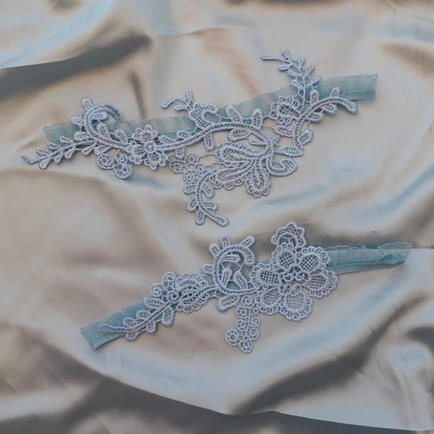 Sky Blue Lace Garters 2 ชิ้น/เซ็ตยืดหยุ่น Appliques ต้นขาแหวนขาอุปกรณ์เสริมสําหรับเจ้าสาวเพื่อนเจ้าสาว 2024