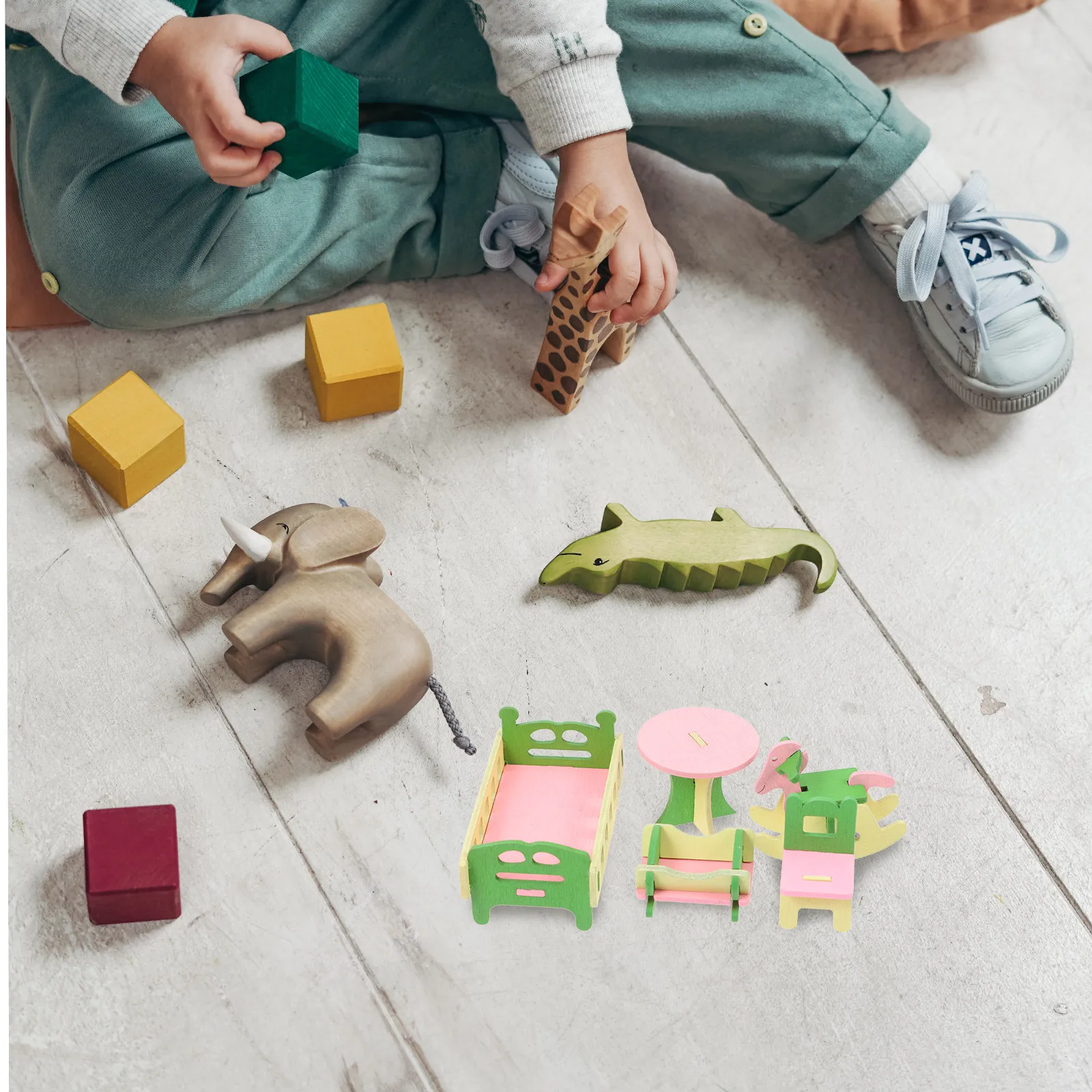 

Набор деревянной миниатюрной мебели высокого качества, легкий и компактный, для декора миниатюрных домиков и в качестве реквизита для фотосъемки