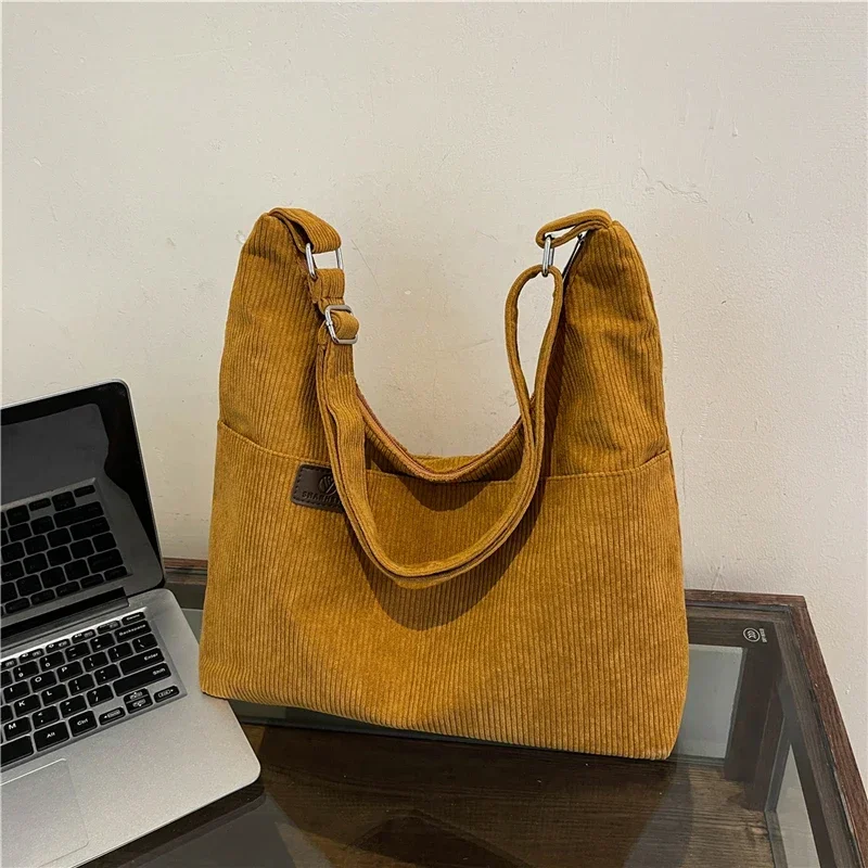 

Shoulder Bag, Corduroy Canvas Bag, Simple and Large Capacity Class Crossbody Bag for Female Students Bolso Crossbody