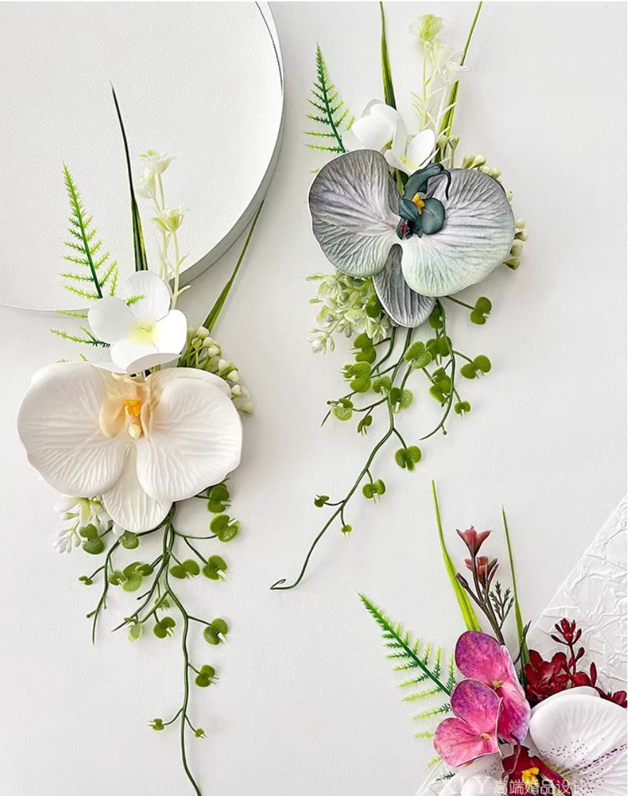 4-piece set of original large-sized forest-themed Phalaenopsis orchid corsages for bride, groom, bridesmaids, groomsmen, parents