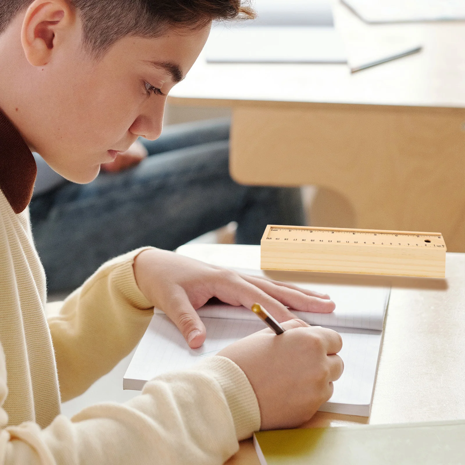 صندوق قرطاسية مقلمة خشبية مع بناء قوي وإغلاق آمن مثالي للمدرسة والمكتب والمنزل للاستخدام هدية لأصدقاء العائلة