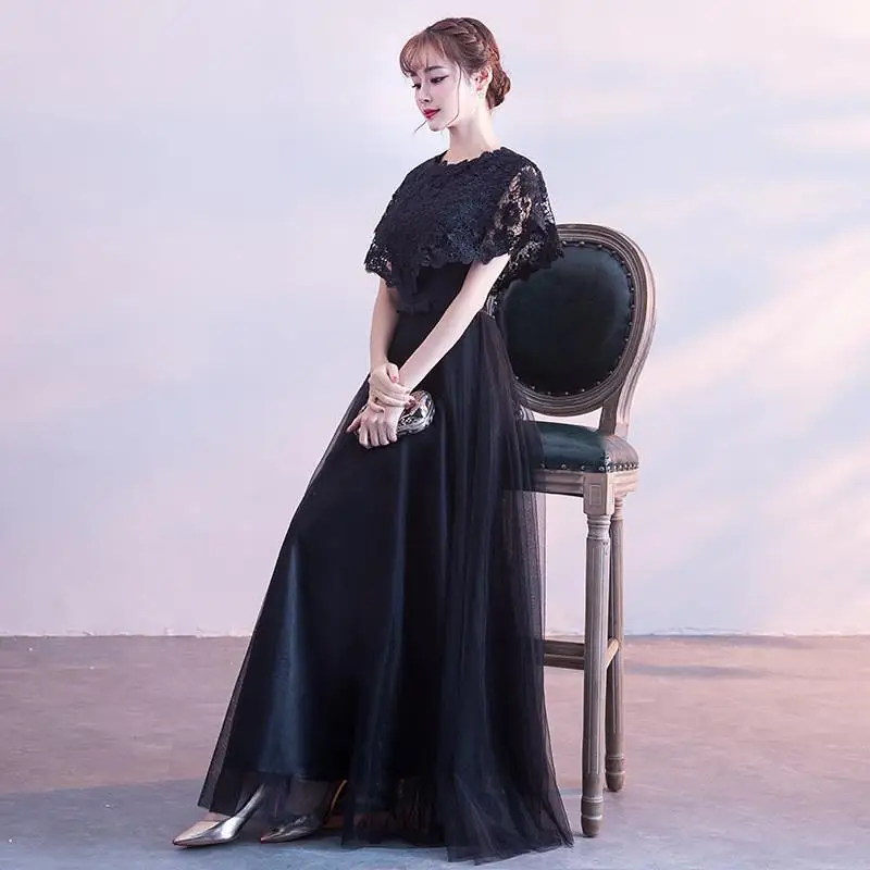 Wine Red Lace Capelet Tulle A‑Line Bridesmaid Dress Round Neck Short Sleeve Floor‑Length Formal Gown