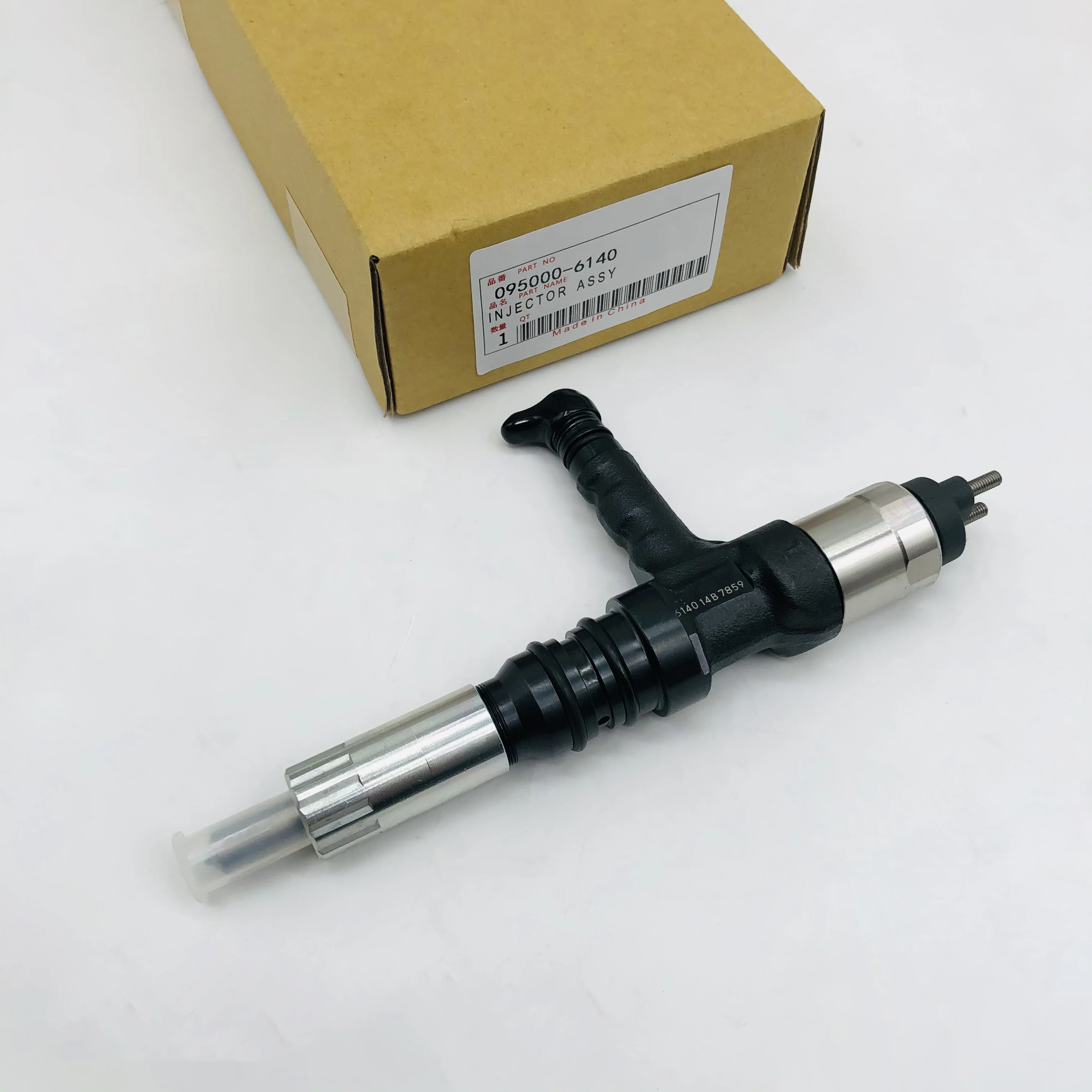 095000-6140 Fuel Injector 6261-11-3200 for Komatsu SAA6D140E PC800-8 PC850-8