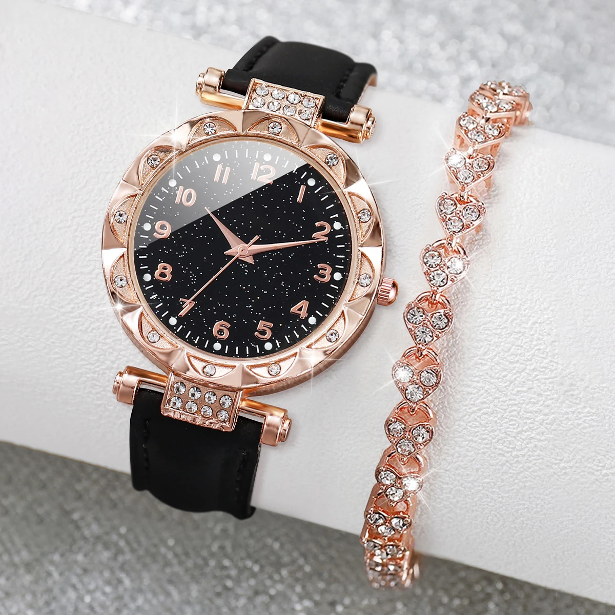 2PCS/Set Fashion Women\'s Watch Leather Band Analog Quartz Watches Rhinestone Heart Bracelet Set