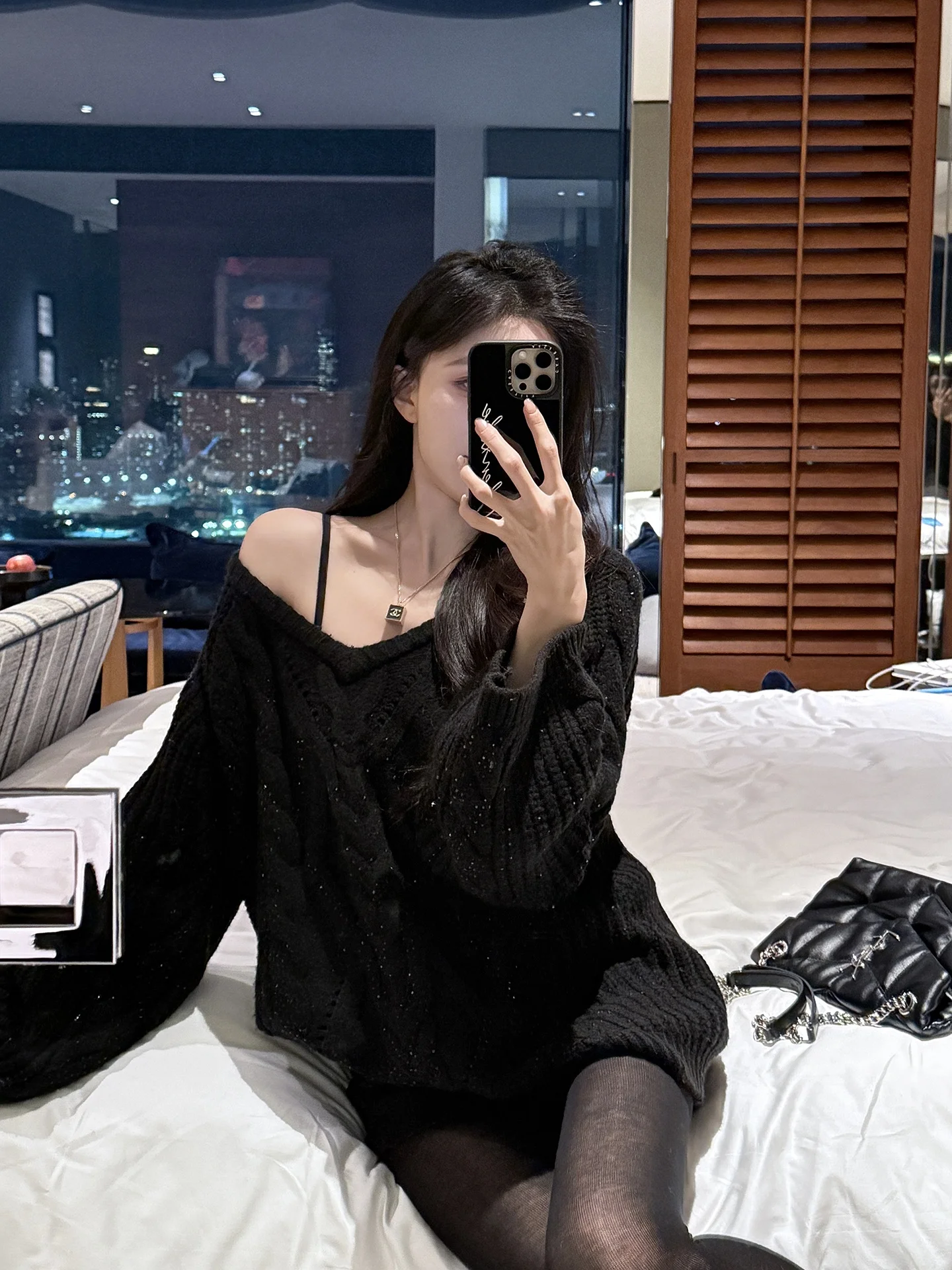 

Chenxi He iny Sequin Design Wool Blend Knitted Loose Lazy Pattern Sweater for Women Winter Season Long Sve Regular Fit