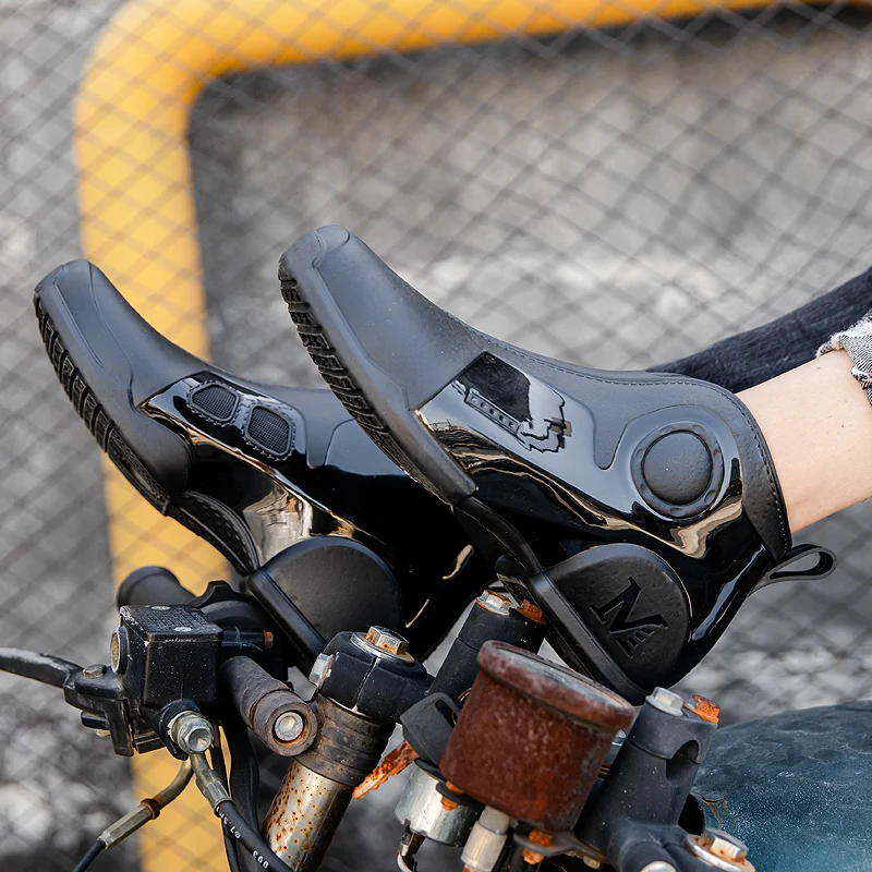 2024 Mannen Outdoor Visschoenen Punk Enkel Rubber Laarzen Waterdicht Sterke Blokkerende Waterschoenen Regenlaarzen Keuken Schoenen Maat 39-44