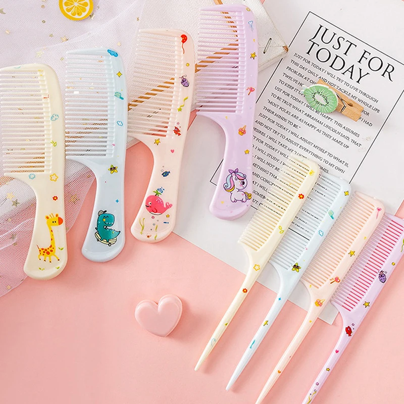 

2Pcs/Set Cute Kids Hairdressing Comb Anti-static Pointed Tail Comb for Girls Whale Dinosaur Giraffe Hair Cmb Kids