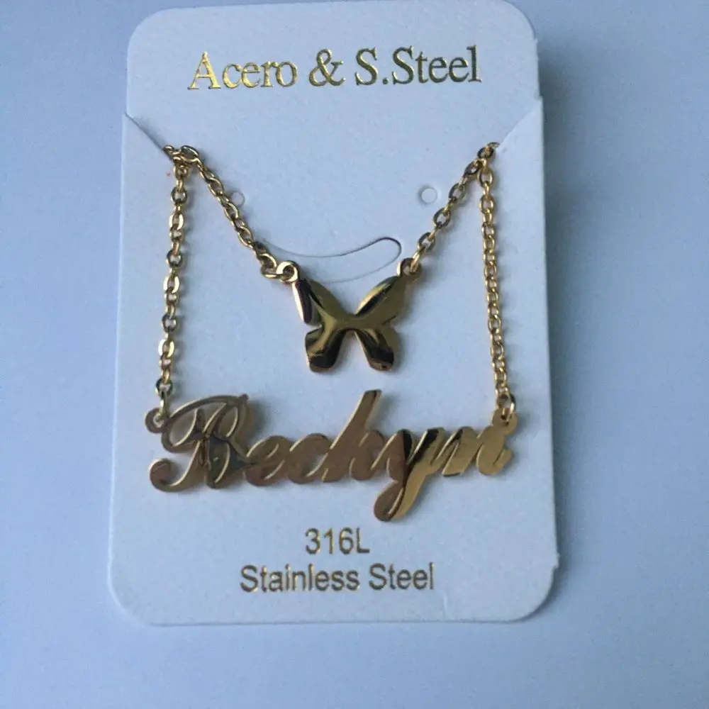 Collar personalizado de acero inoxidable con nombre para mujer, colgante de cuello de mariposa con letras de amor personalizadas europeas y americanas