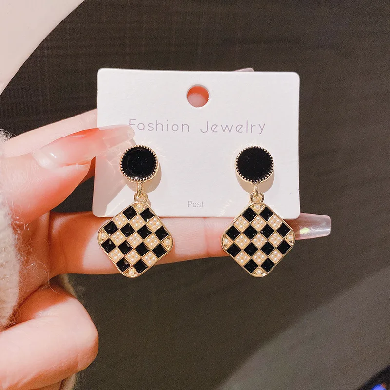 Brincos quadrizados retangulares, agulha de prata S925, pingente geométrico pérola preto e branco, design de nicho