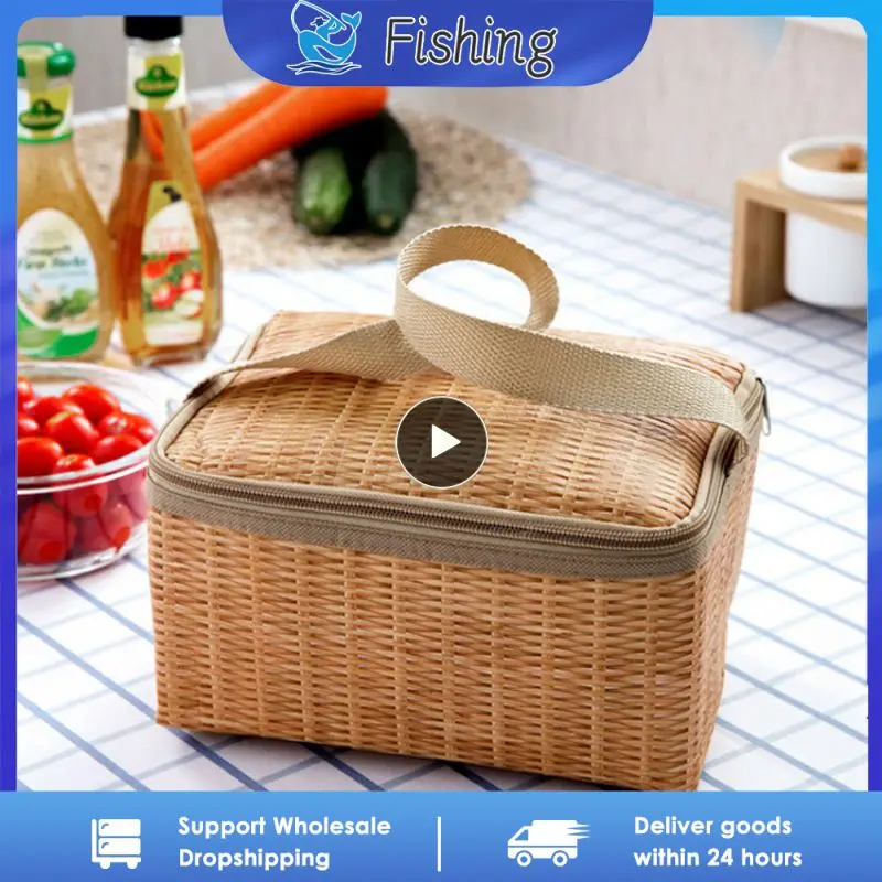 Portable Wicker Rattan Outdoor Picnic Bag Waterproof Tableware Insulated Thermal Cooler Food Container Basket for Camping Picnic