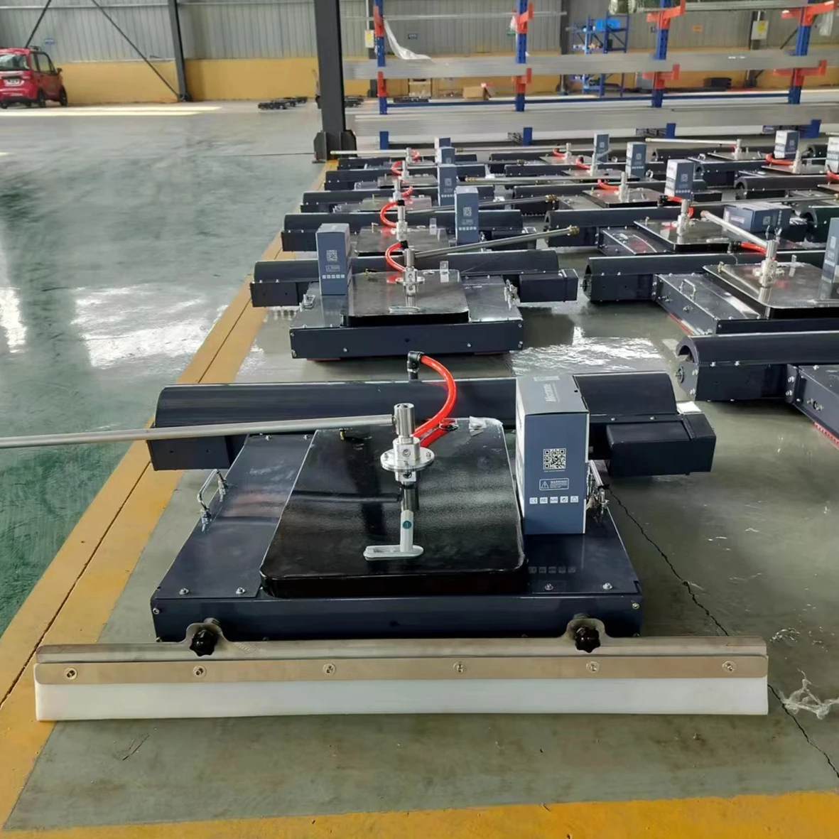 Intelligent Cleaning Robot For Solar Photovoltaic For Automatic And Remote Control Direction Photovoltaic Cleaning Robot