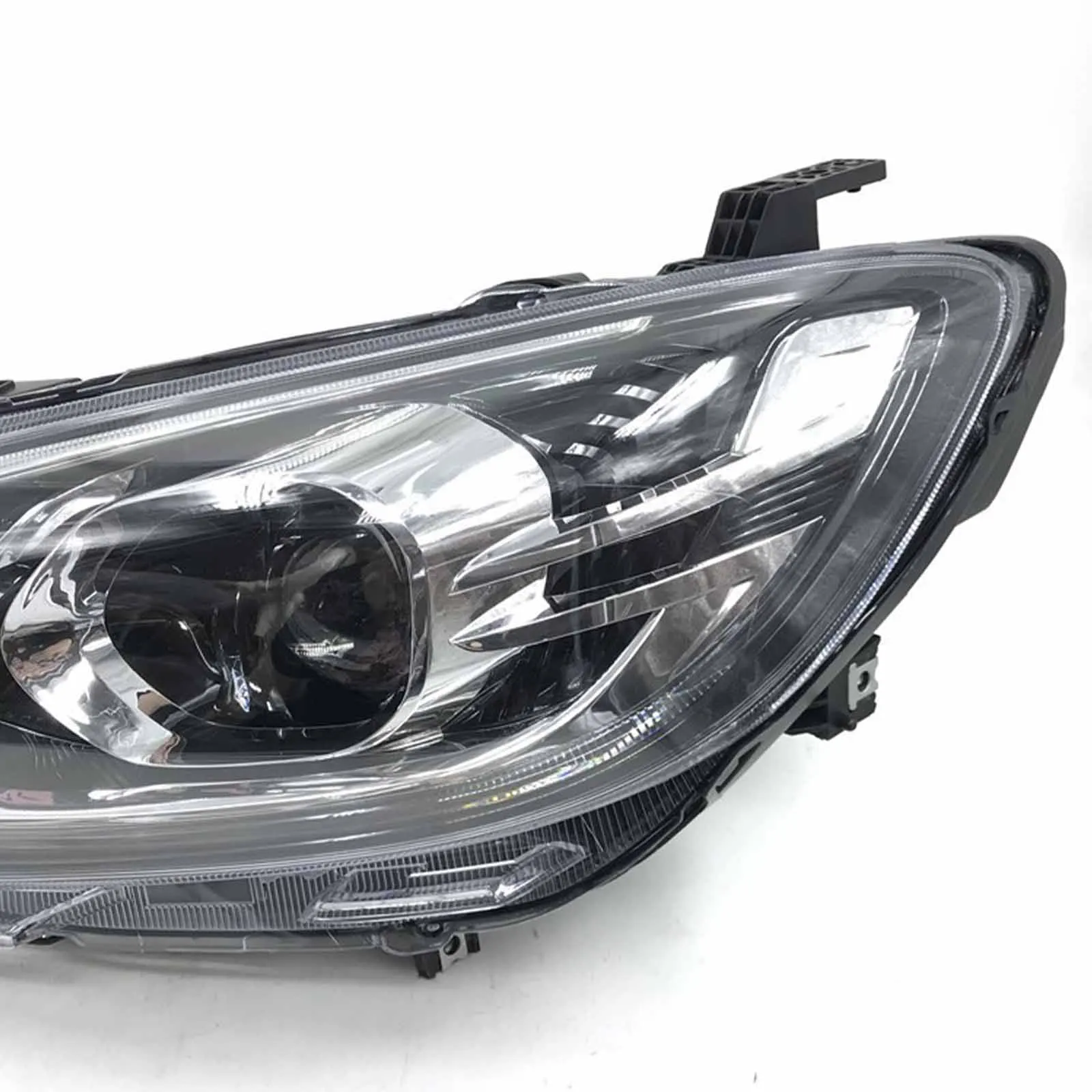

Headlight Head Light Lamp For Chevrolet Cavalier 2016 2017 2018 2019 Front Bumper Headlight Headlamp