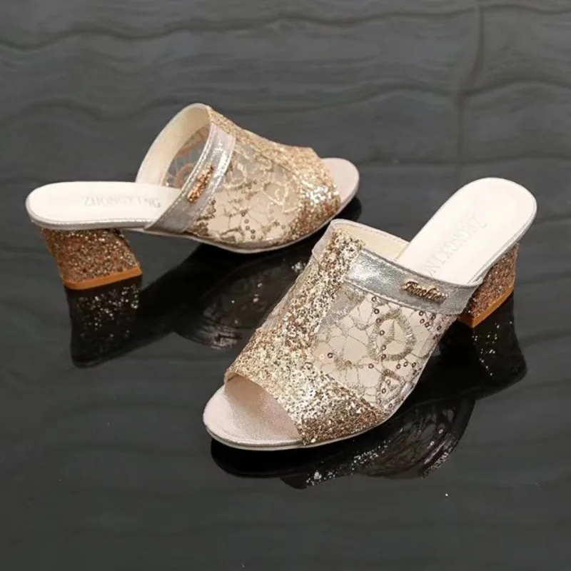 Zapatillas de piel suave con lentejuelas y diamantes de imitación para mujer, zapatos de tacón grueso, talla grande 43, 2022