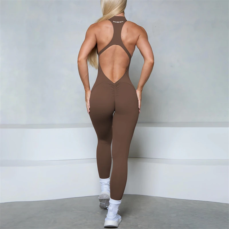 회색