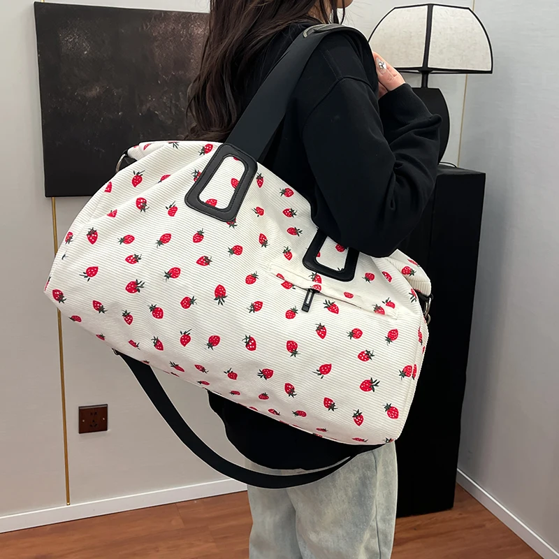 

Casual Large Capacity Flannel Women's Travel Tote Bags 2026 Hot Sale Leopard Strawberry Bow Patterns Personality Shoulder Bags
