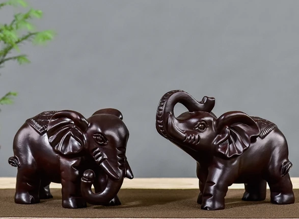 Black sandalwood solid wood elephant ornament, a pair of wooden elephants, living room, home carving decoration, red wood craft