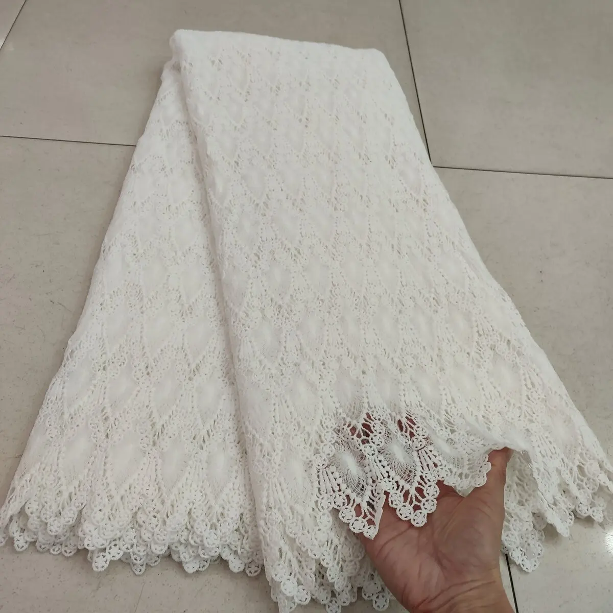 2023 Latest White African Mesh Lace Fabric Nigerian Milk Silk Lace Fabric French Tulle Lace Fabric For Wedding Party PJFT2327