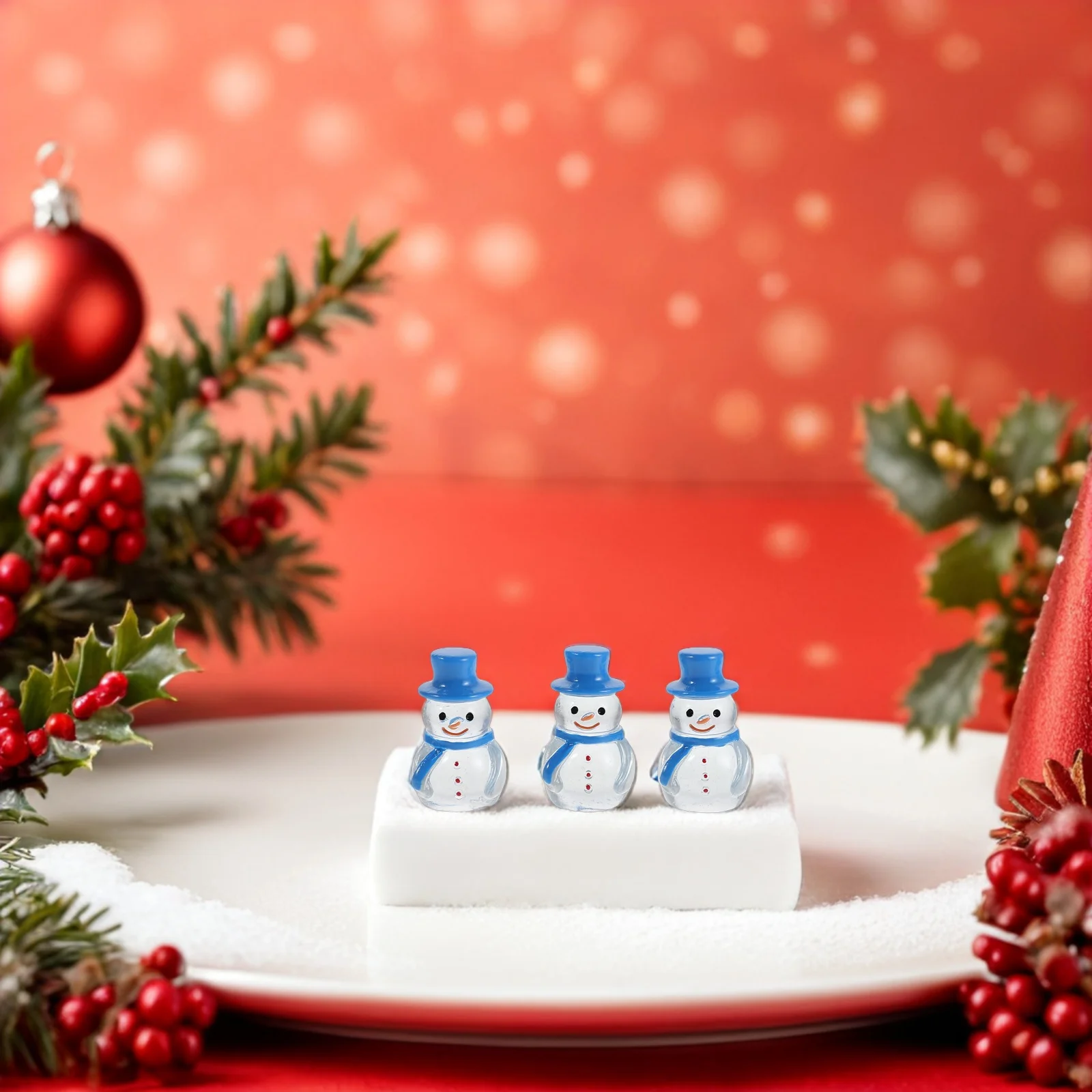 

20Pcs Resin Mini Snowman Ornaments Sturdy Craftsmanship for Christmas Tabletop Decor Winter Micro Landscape Snowman Ornament