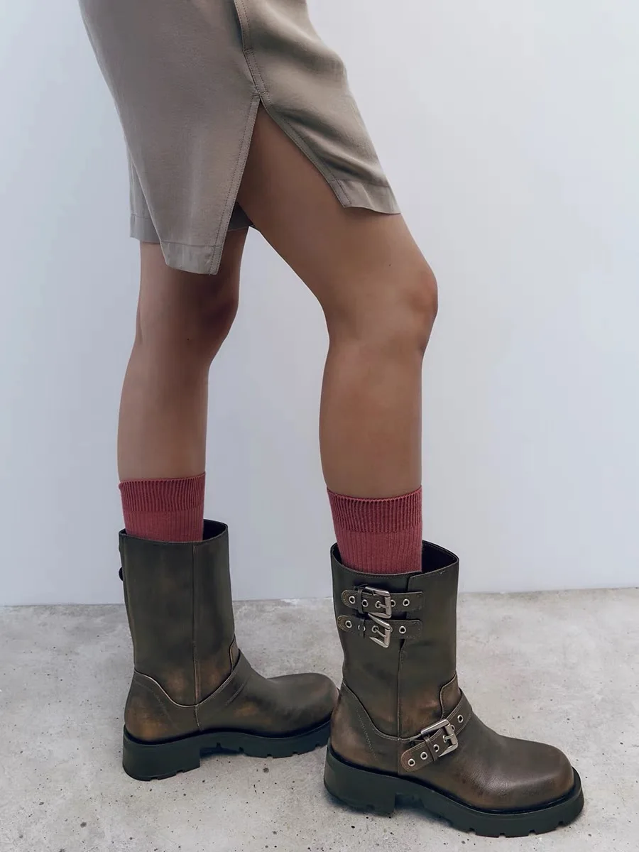 

Женские ботинки в стиле вестерн с ремнем, на толстом каблуке, с круглым носком, мотоциклетные ботинки, коричневые, осенне-зимние, модные ботинки