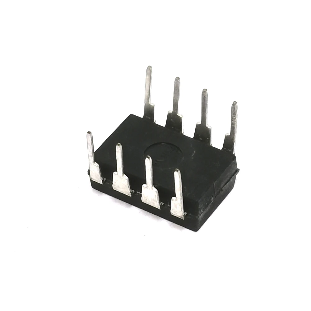 1pcs TOP209P Package: DIP-8