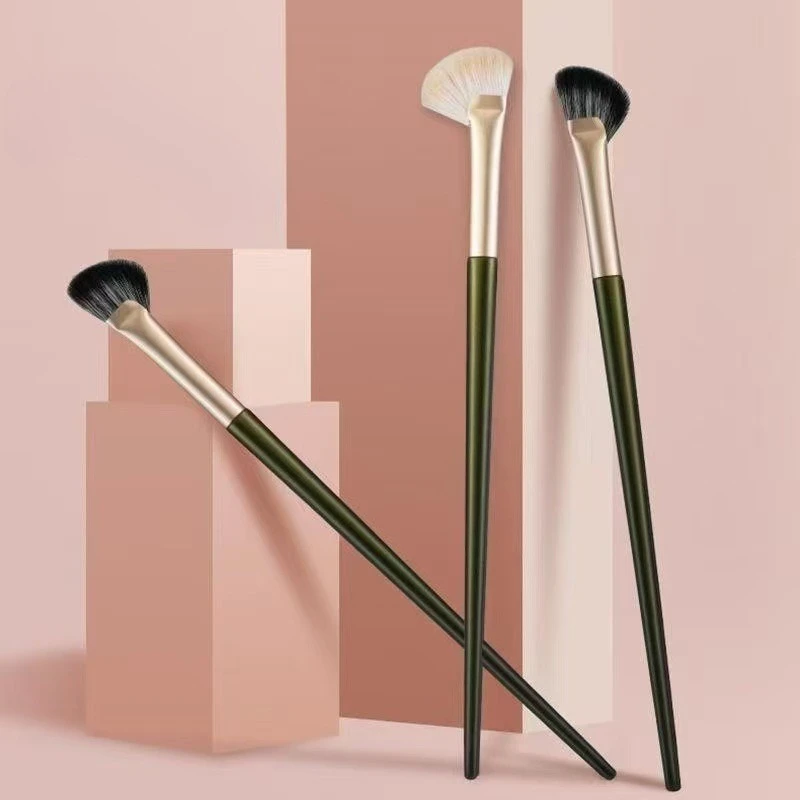 Brocha de maquillaje portátil en forma de media abanico para sombra de nariz, brocha angular para contorno de nariz, brocha para polvo iluminador, brocha de cabeza inclinada tipo hoz, herramientas de maquillaje