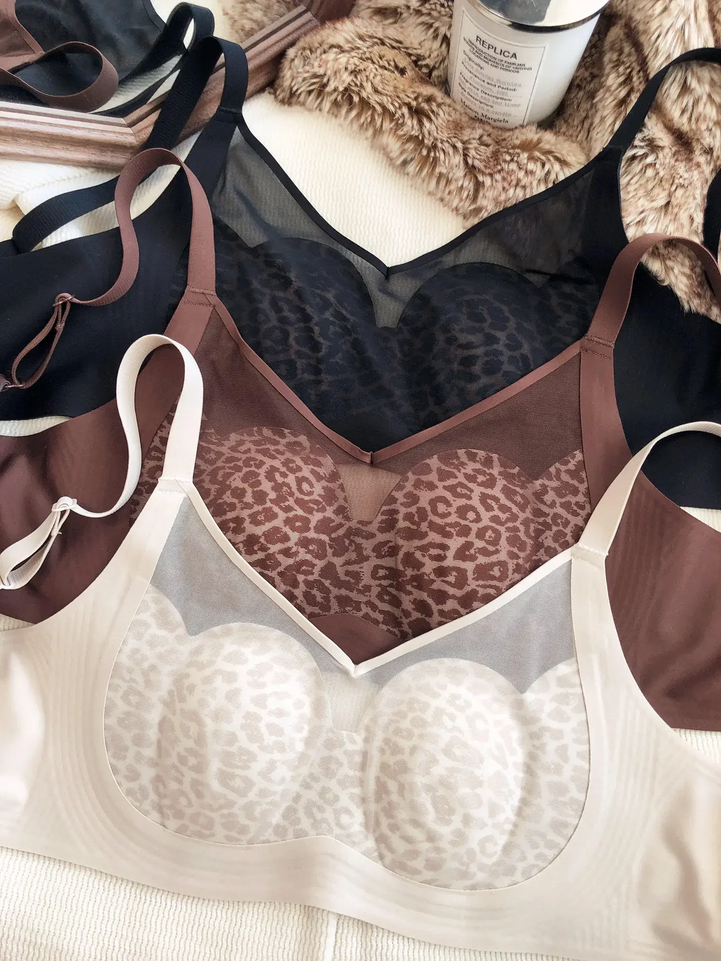 Fashion Leopard Print Underwear Women Seamless Bra Sexy Lace Wire Free Push Up Bralette French Thin Cup  High Quality Lingerie