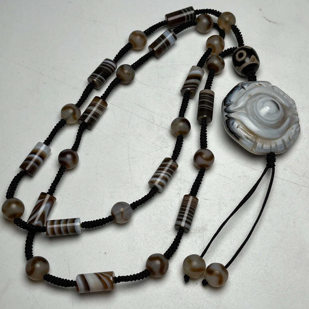 Natural return to pure old agate high oil-coated pulp sheep board eye Tianyan dzi beads necklace accessories pendant collection