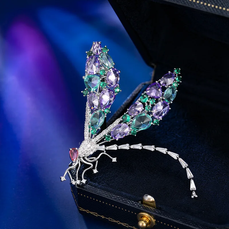 

New High-end Dragonfly Brooch Niche Luxury Elegant Exquisite Crystal Brooch Suit Pin Coat Accessory