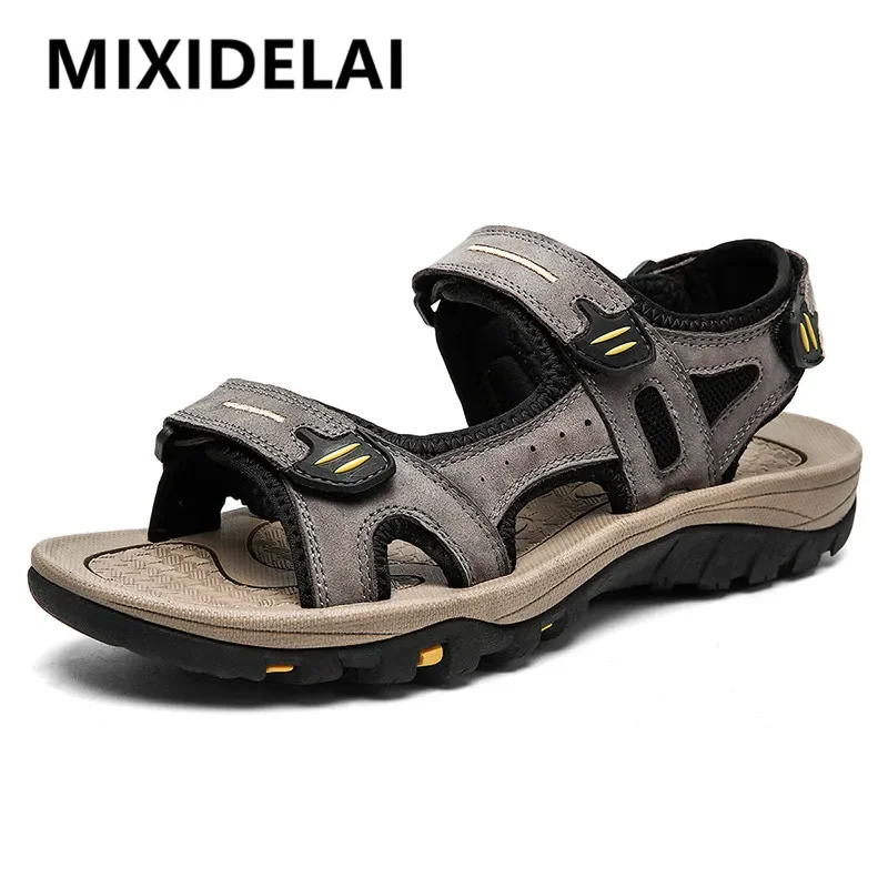 

2025 Summer New Trendy Men's Sandals Outdoor Casual Fashion Slippers Stylish Daily Wear
