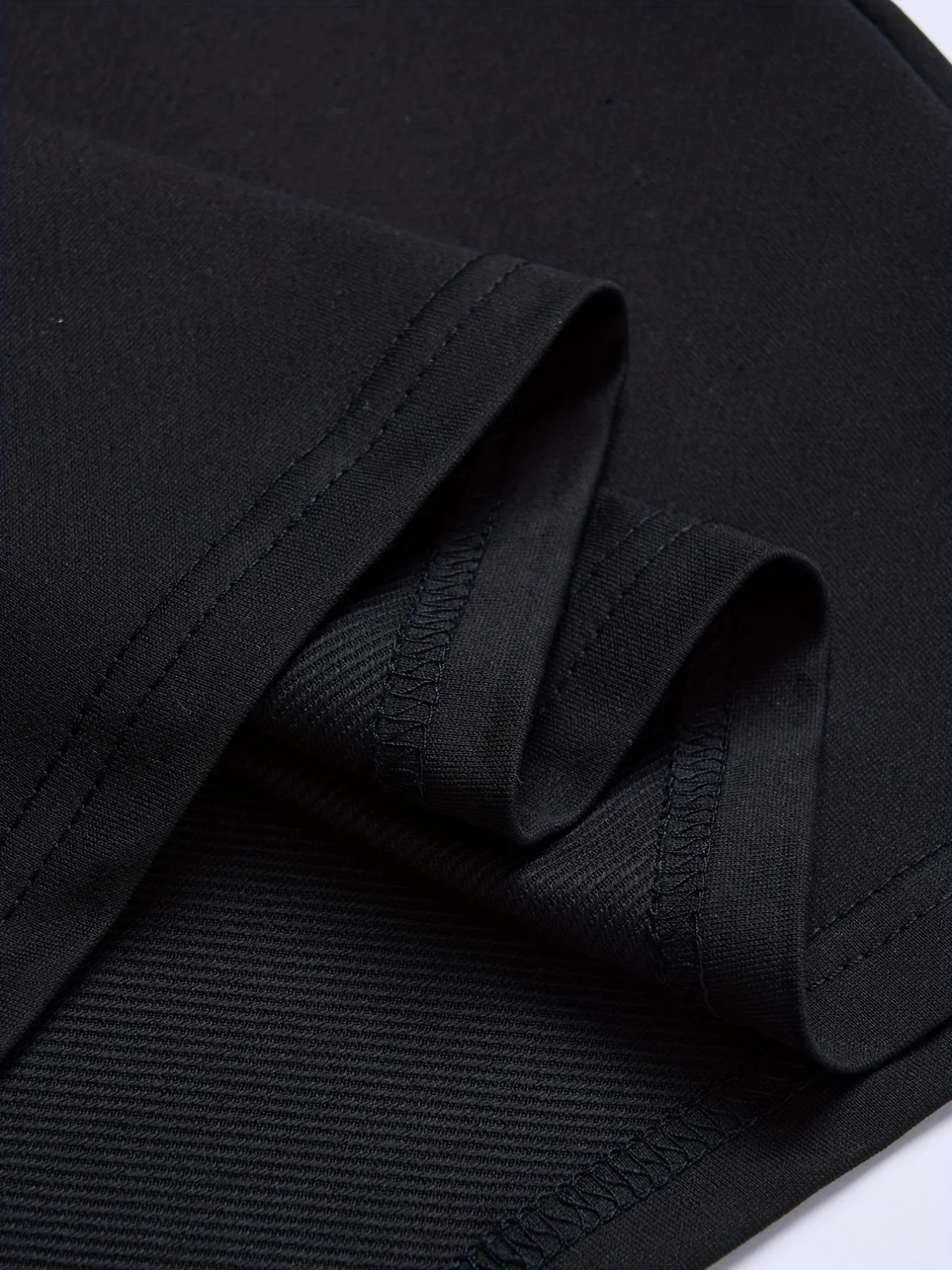 チェイスバッグトレンディなプリントカジュアル半袖 Tシャツ男性用春と夏のトップ快適なラウンドネック Tシャツレギュラーフィット