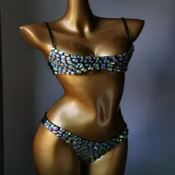 2024 Wenus wakacje seksowne wydrążone diamentowe bikini zestaw mozaika push up bling kamienie stroje kąpielowe kobiety strój kąpielowy seksowna dziewczyna bikini bar