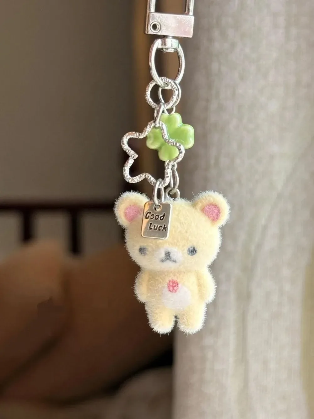 Rilakkuma Ccd Cartoon Flocked טלפון נייד קסם חמוד חבל תלייה מחזיק מפתחות תיק דקור מתנת הפתעה לילדות דמות צעצוע