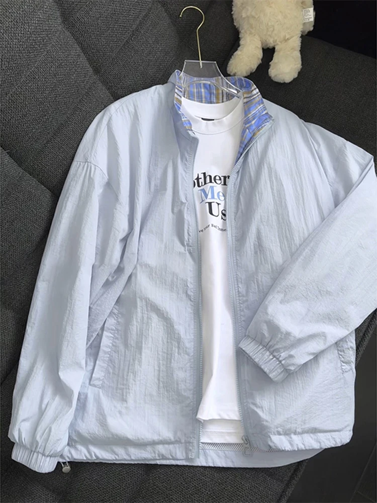 

Спортивная солнцезащитная куртка для пар, мужская, с воротником-стойкой, в клетку, с длинными рукавами, на молнии, стильная, модная.