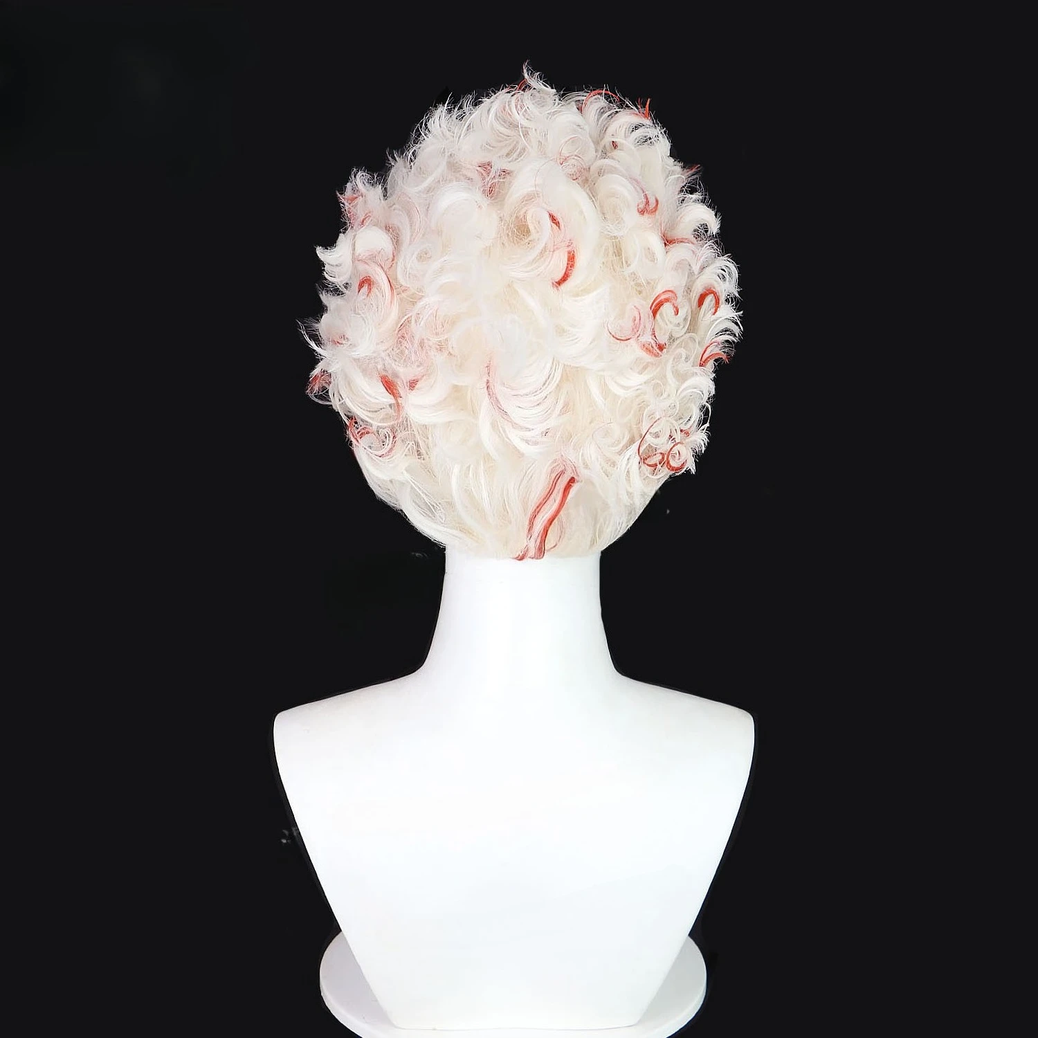 ダダダダ エカルン ボールド パーティー 超自然武装男子アクションフィギュア 赤と白のハイライト入り巻き毛ショートヘア