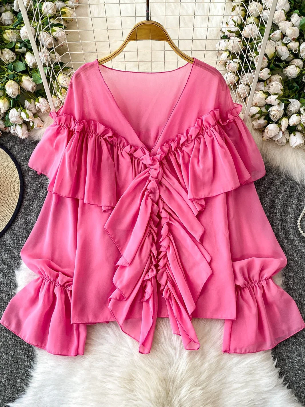 ホワイト V ネック ベルスリーブ 日焼け防止 シワ防止 シフォン シャツ レディース 夏 ゆったり 着痩せ ブラウス 韓国風 通勤