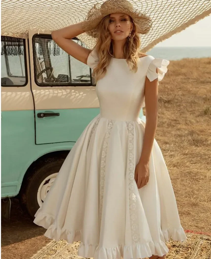 Classic A-Line Princess Beach Satin Hat Sleeve Wedding dress 2024 New fashion chic ruffled beach garden bridal dress custom