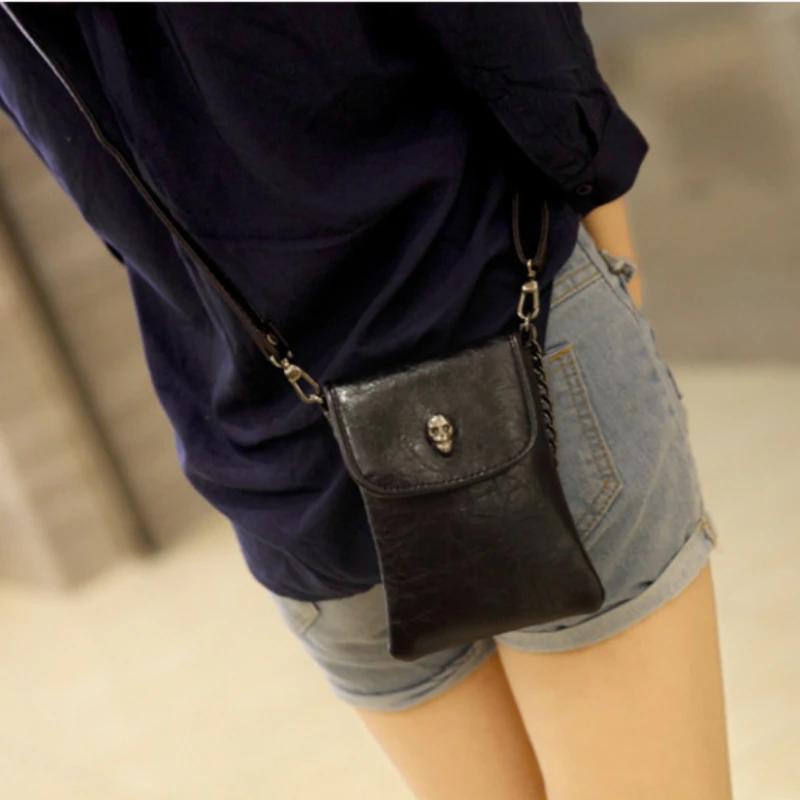 Mini Cell Phone Bags Women Korean Vintage All Match Chain Shoulder Square Bag Punk Skull Y2k Aesthetic Black Handbags Crossbody