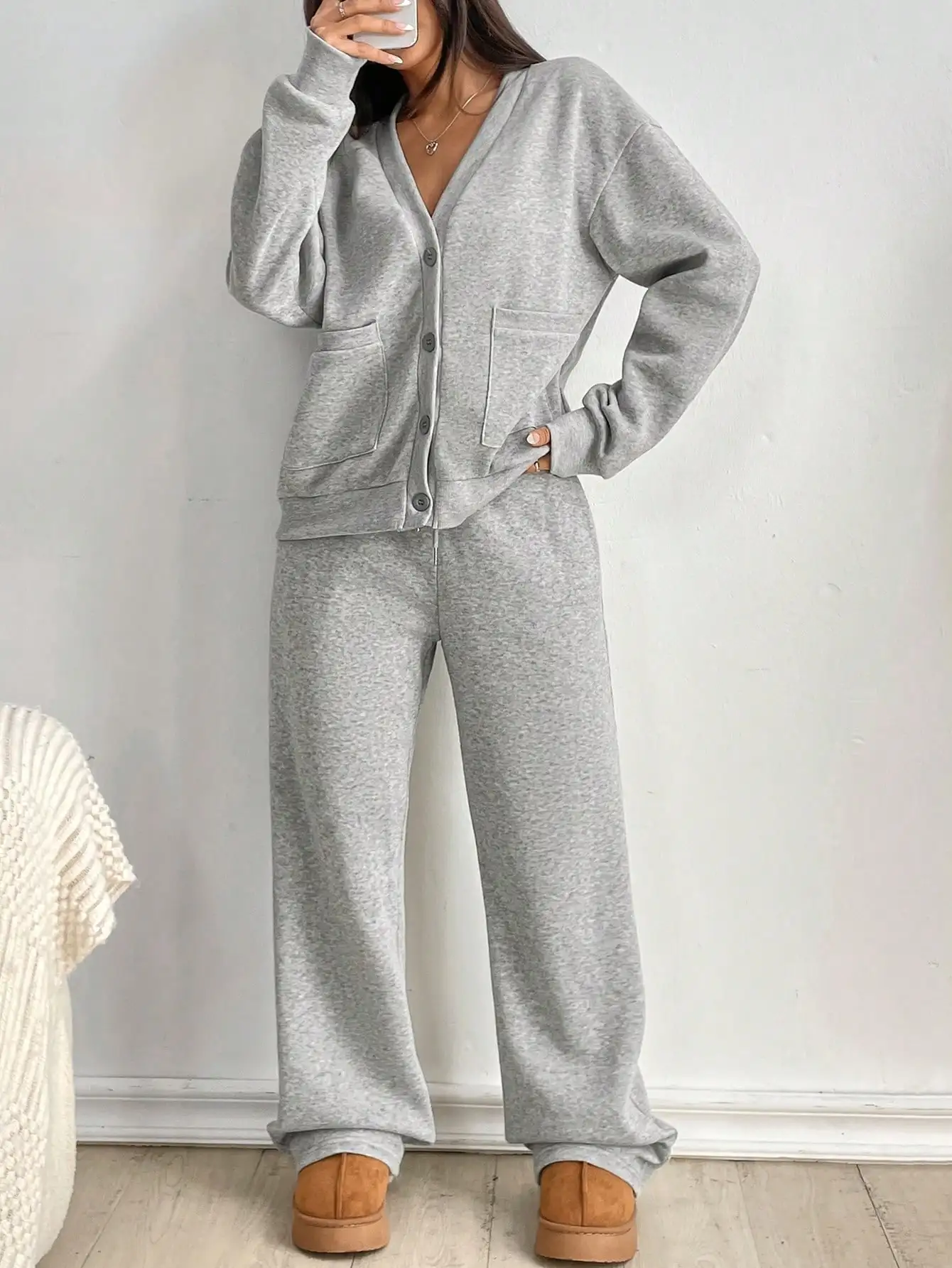 

Gray 2 Piece Set Women Casual V-Neck Buttoned Cardigan With Pockets Long Sleeve Straight Leg Sweatpants Drawstring Waist