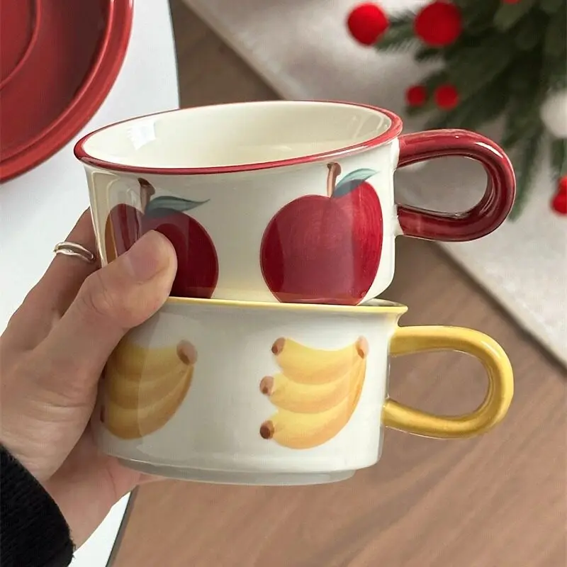 

Finland Retro Hand-Painted Apple Banana Ceramic Coffee Cup and Saucer, Afternoon Tea Latte Art Cup Breakfast Cup
